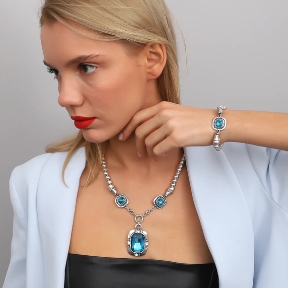Fine Silver Plated Bohemian Hand Made Jewelry Set - Picture 1 of 1